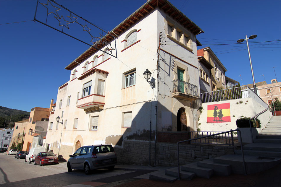 La Bisbal del Panadés o La Bisbal del Penedès